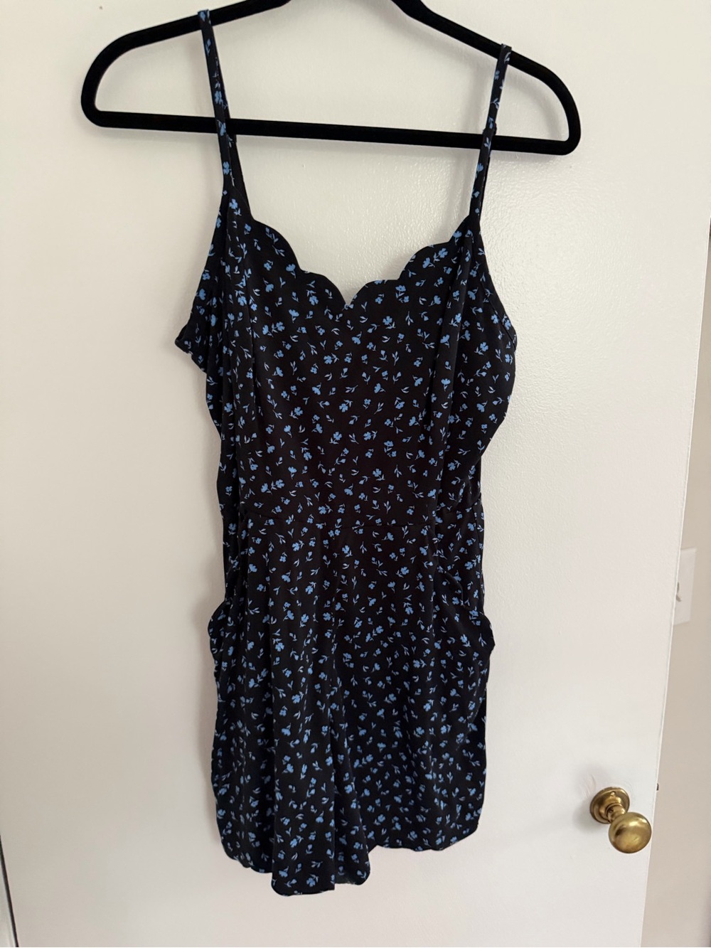 41 Hawthorn Beatriz Scallop Detail Romper